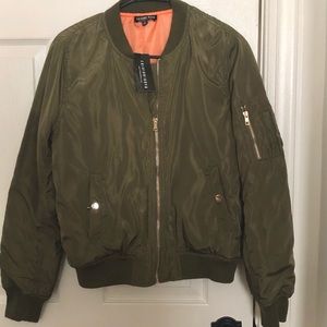 Olive green bomber/puffer jacket